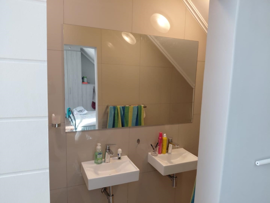 To Let 2 Bedroom Property for Rent in Durbanville Western Cape